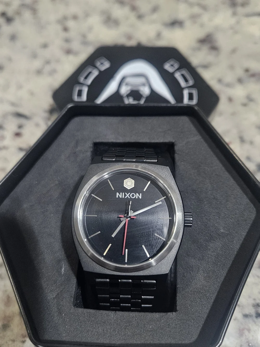 Nixon Time Teller Star Wars Kylo Ren Mint Condition With New Battery